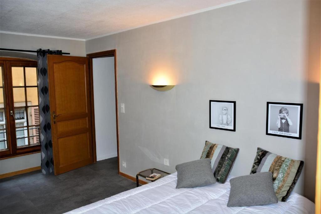 Le Cerf Apartment Colmar Exterior photo